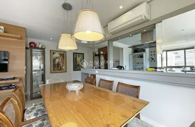 Apartamento com 3 quartos à venda na Avenida Lageado, 1380, Petrópolis, Porto Alegre, 136 m2 por R$ 1.650.000