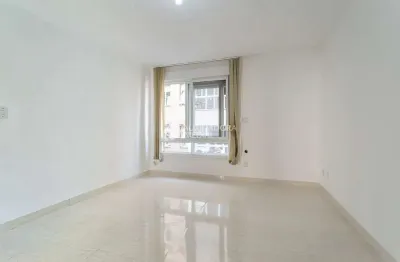 Apartamento com 2 quartos à venda na rua são luís, 620, santana, porto alegre, 62 m2 por r$ 399.000