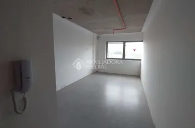 Sala comercial à venda na avenida assis brasil, 4550, são sebastião, porto alegre, 24 m2 por r$ 240.000