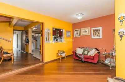 Casa em condomínio fechado com 4 quartos à venda na rua manoel lopes meirelles, 120, jardim itu sabará, porto alegre, 162 m2 por r$ 1.060.000
