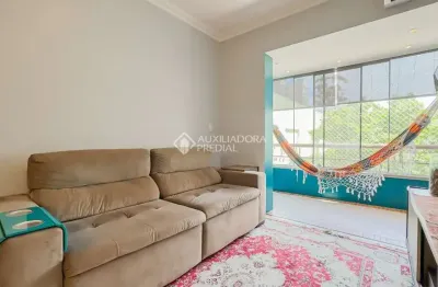 Apartamento com 3 quartos à venda na rua comendador rheingantz, 283, auxiliadora, porto alegre, 102 m2 por r$ 650.000