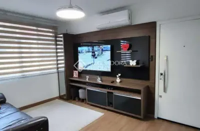 Apartamento com 2 quartos à venda na avenida plínio brasil milano, 2181, higienópolis, porto alegre, 58 m2 por r$ 305.000