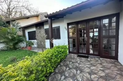 Casa com 2 quartos à venda na avenida mário meneghetti, 304, morro santana, porto alegre, 112 m2 por r$ 499.000