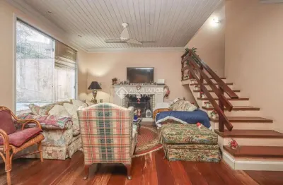 Casa com 3 quartos à venda na rua gregor mendel, 85, boa vista, porto alegre, 307 m2 por r$ 800.000