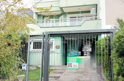 Casa em condomínio fechado com 3 quartos à venda na rua canísio binsfeld, 341, hípica, porto alegre, 210 m2 por r$ 830.000