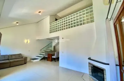 Casa em condomínio fechado com 3 quartos à venda na rua pau brasil, 181, hípica, porto alegre, 154 m2 por r$ 799.000
