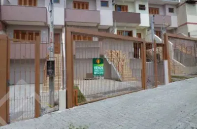 Casa em condomínio fechado com 3 quartos à venda na rua dos caiaguais, 265, espírito santo, porto alegre, 167 m2 por r$ 747.990