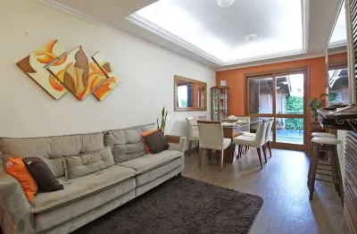 Casa em condomínio fechado com 3 quartos à venda na rua guatambu, 128, hípica, porto alegre, 177 m2 por r$ 639.000