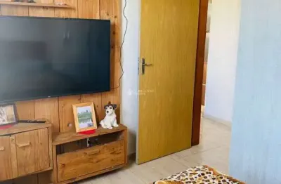 Apartamento com 2 quartos à venda na rua capitão pedroso, 608, restinga, porto alegre, 38 m2 por r$ 135.000