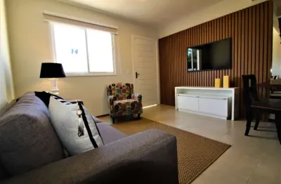 Casa em condomínio fechado com 2 quartos à venda na rua das espatódeas, 170, ponta grossa, porto alegre, 56 m2 por r$ 242.000