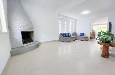 Casa com 5 quartos à venda na rua armando czamanski, 105, ipanema, porto alegre, 291 m2 por r$ 850.000
