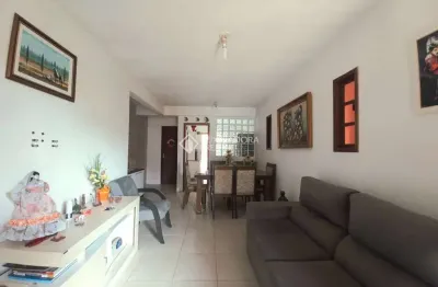 Casa com 2 quartos à venda na rua silvestre sauter, 127, hípica, porto alegre, 95 m2 por r$ 490.000