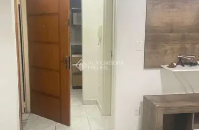 Apartamento com 1 quarto à venda na rua padre ângelo corso, 50, cavalhada, porto alegre, 37 m2 por r$ 180.000