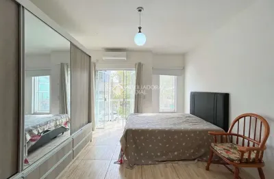 Casa em condomínio fechado com 2 quartos à venda na rua luzinete alves aragon, 145, hípica, porto alegre, 149 m2 por r$ 418.000