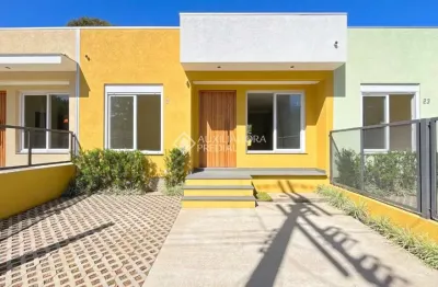 Casa com 3 quartos à venda na rua criciúma, 23, guarujá, porto alegre, 69 m2 por r$ 425.000