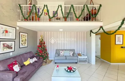 Casa com 5 quartos à venda na rua eurico lara, 451, medianeira, porto alegre, 307 m2 por r$ 1.590.000
