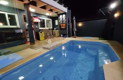 Casa em condomínio fechado com 3 quartos à venda na rua guatambu, 271, hípica, porto alegre, 140 m2 por r$ 768.000
