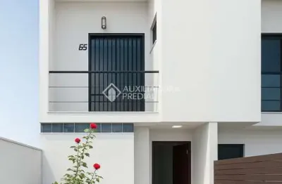 Casa com 3 quartos à venda na rua heitor kramer, 65, guarujá, porto alegre, 110 m2 por r$ 390.000