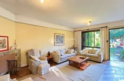 Casa com 3 quartos à venda na avenida imperial, 422, ipanema, porto alegre, 135 m2 por r$ 640.000