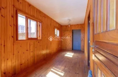 Casa com 2 quartos à venda na rua dos guananas, 254, espírito santo, porto alegre, 400 m2 por r$ 234.500