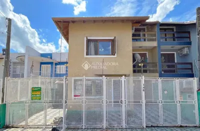 Casa com 3 quartos à venda na rua romano rolando botin, 146, hípica, porto alegre, 200 m2 por r$ 550.000