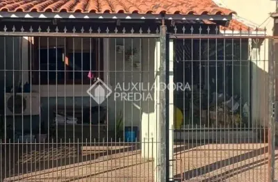 Casa com 3 quartos à venda na rua elaine juchem selistre, 280, hípica, porto alegre, 60 m2 por r$ 300.000