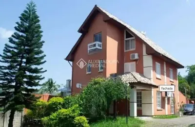 Casa em condomínio fechado com 3 quartos à venda na rua sepé tiaraju, 1500, medianeira, porto alegre, 140 m2 por r$ 450.000