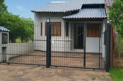 Casa com 2 quartos à venda na rua baldoino bottini, 775, hípica, porto alegre, 68 m2 por r$ 375.000