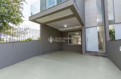 Casa com 2 quartos à venda na Rua Emília Gaúna Bochehin, 492, Parque da Matriz, Cachoeirinha, 107 m2 por R$ 530.000