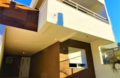 Casa com 4 quartos à venda na Rua Paulo Rogério Amoretty Souza, 71, Hípica, Porto Alegre, 168 m2 por R$ 750.000