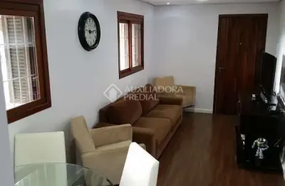Casa em condomínio fechado com 3 quartos à venda na rua reinaldo muller, 502, ponta grossa, porto alegre, 65 m2 por r$ 320.000