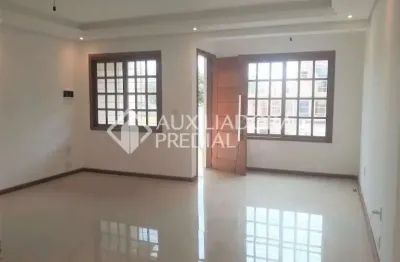 Casa em condomínio fechado com 3 quartos à venda na rua itacyr rossi, 10, cavalhada, porto alegre, 120 m2 por r$ 490.000