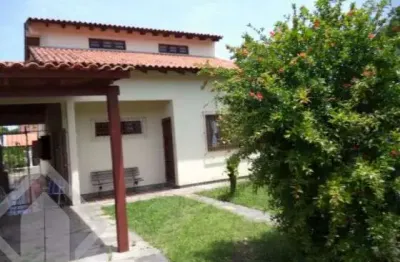 Casa em condomínio fechado com 4 quartos à venda na travessa alfredo magalhães, 81, cavalhada, porto alegre, 240 m2 por r$ 930.000