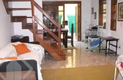 Casa em condomínio fechado com 3 quartos à venda na rua doutor pitrez, 850, ipanema, porto alegre, 144 m2 por r$ 570.000