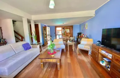 Casa em condomínio fechado com 3 quartos à venda na Rua Adão Pinheiro da Silva, 290, Ipanema, Porto Alegre, 364 m2 por R$ 999.000
