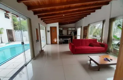 Casa com 2 quartos à venda na rua boa saúde, 1660, primavera, novo hamburgo, 281 m2 por r$ 600.000