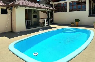 Casa com 3 quartos à venda na rua camaquã, 333, imigrante norte, campo bom, 160 m2 por r$ 685.000