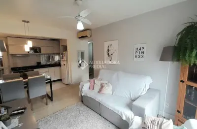 Apartamento com 2 quartos à venda na rua pedro petry, 366, rondônia, novo hamburgo, 80 m2 por r$ 275.000