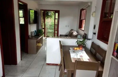 Casa com 3 quartos à venda na rua capitão montanha, 421, guarani, novo hamburgo, 280 m2 por r$ 320.000