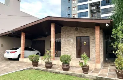 Casa com 3 quartos à venda na rua ilmo alfredo pletsch, 125, jardim mauá, novo hamburgo, 182 m2 por r$ 780.000