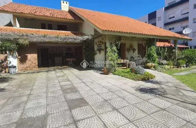 Casa com 4 quartos à venda na sao joao, 1445, centro, tramandaí, 246 m2 por r$ 1.300.000