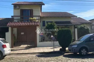 Casa com 3 quartos à venda na adolfo mattes, 404, centro, estância velha, 174 m2 por r$ 1.045.000