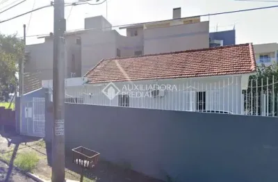 Casa com 3 quartos à venda na rua bento gonçalves, 3463, guarani, novo hamburgo, 145 m2 por r$ 490.000