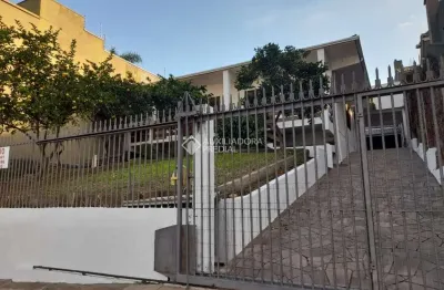 Casa com 3 quartos à venda na rua dos coqueiros, 136, ideal, novo hamburgo, 228 m2 por r$ 852.000