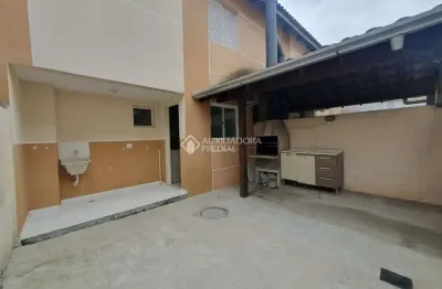 Casa em condomínio fechado com 3 quartos à venda na rua maria olinda telles, 900, canudos, novo hamburgo, 112 m2 por r$ 335.000