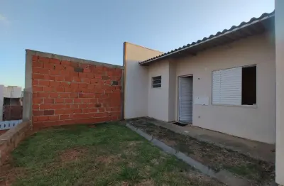 Casa com 2 quartos à venda na rua das araucárias, 983, boa saúde, novo hamburgo, 51 m2 por r$ 239.000