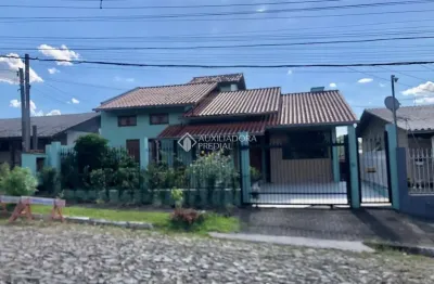 Casa com 3 quartos à venda na chile, 63, petrópolis, novo hamburgo, 115 m2 por r$ 480.000