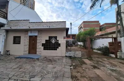 Casa com 3 quartos à venda na rua joão neves da fontoura, 139, centro, são leopoldo, 252 m2 por r$ 1.699.900