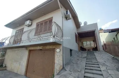 Casa com 2 quartos à venda na rua paquistão, 103, rincão, novo hamburgo, 196 m2 por r$ 649.000