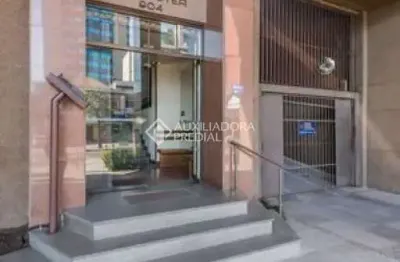 Sala comercial à venda na avenida benjamin constant, 904, são joão, porto alegre, 39 m2 por r$ 400.000